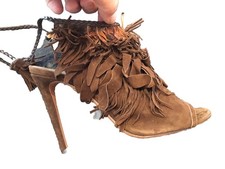 Superbe Et Authentique Escarpins Daim Franges Plumes Aquazzura 37,5 Parfait État