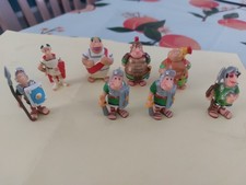 Lot jouets figurines - de, 8