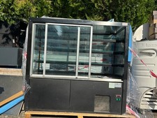 Vitrine réfrigérée professionnelle TECNODOM EVOK 150V (modèle HSD0150C)