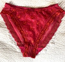 Slip dentelle "In Extenso" rouge 40 NEUF !