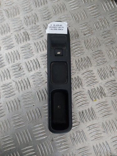 Bouton commande lève - , vitre