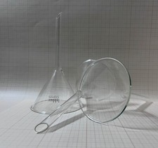 1 Entonnoir en verre Labbox