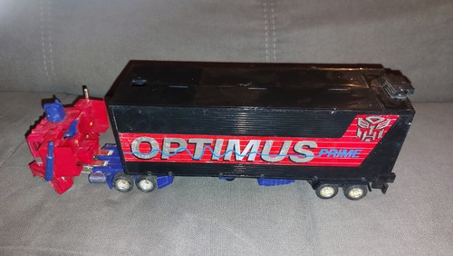 Transformers optimus prime - optimus,