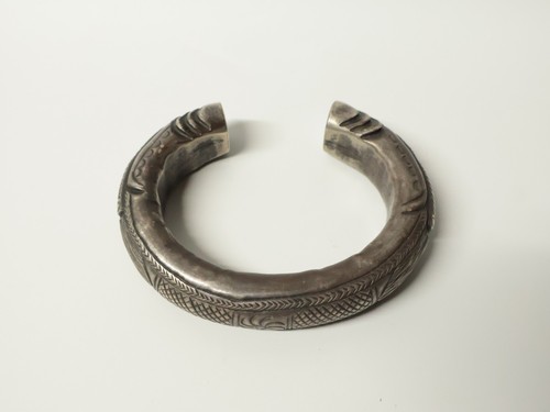 Ancien bracelet miao argent - ancien,