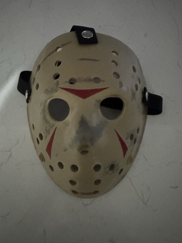 Neca friday the 13th - 13th, 3