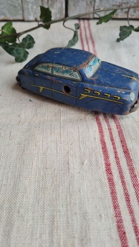 Ancienne voiture mecanique - ancienne,