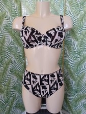 LISE CHARMEL DEGRIFFE ENSEMBLE LINGERIE TAILLE 90E / 2 CULOTTE