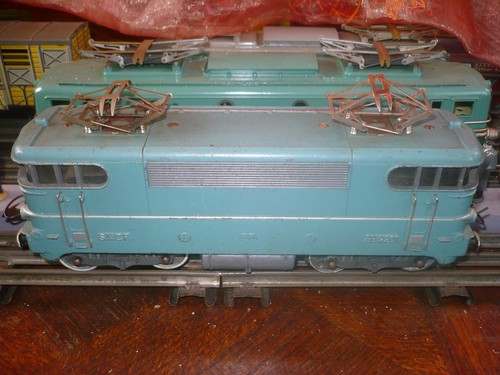 Hornby locomotive - en,