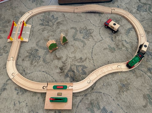 33104 brio wooden train - brio,