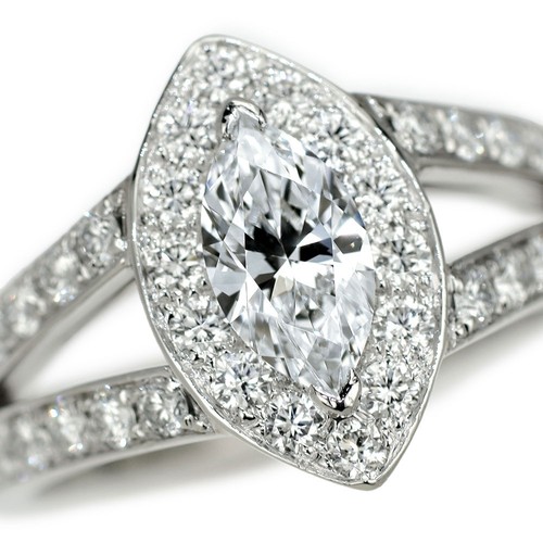 Bague diamant marquise