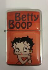 Rare Briquet à essence BETTY