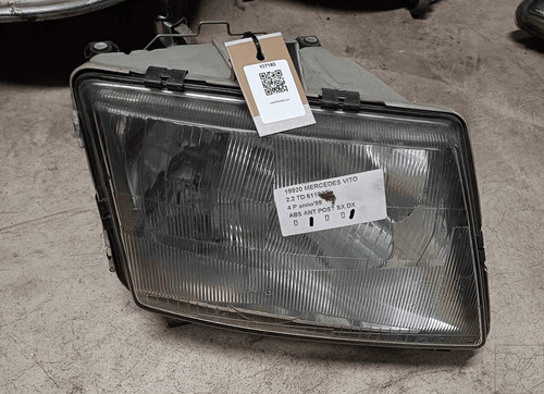 A6388200161 projecteur droite - projecteur,