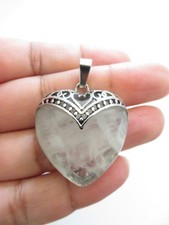 Pendentif cœur en cristal de roche