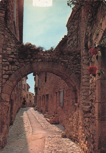 Vaison romaine une - 84,