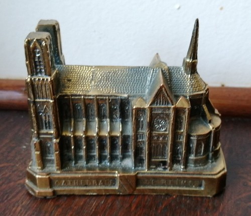 Vit ancien presse papier - -,