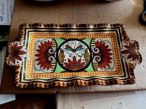 Beau plat faïence de - ,