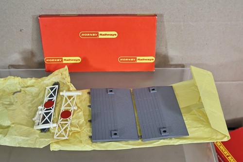 Hornby r629 passage niveau - r629, À