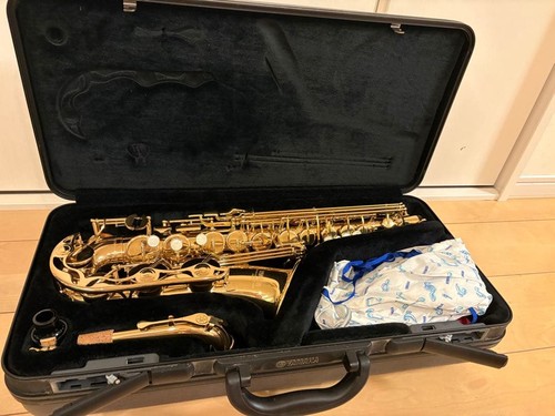 Saxophone alto yamaha yas - alto,