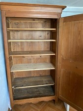 Bonnetière 1 porte réalisée en Chêne Massif de style campagnard Finition Chêne d