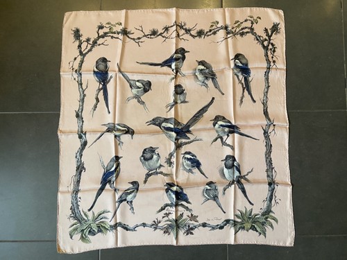 Foulard hermès intitulé - hermès, les