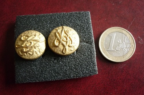 Bouton metal dore lot 2 - dore, *