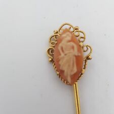 Ancienne Epingle a Cravate  ou Chapeau Plaqué Or et Camé  Jeune femme