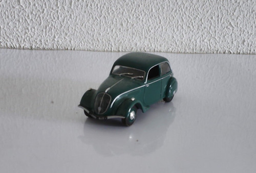 Voiture norev peugeot - voiture,