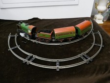 train hornby mécanique fonctionne années 50 avec circuit 