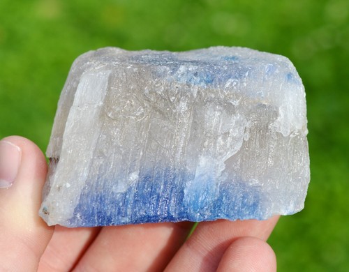 Halite fibreuse bleue - , 190