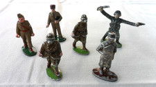 LOT PETITS SOLDATS ALU QUIRALU ARMEE WW2 SERVICE SANTE ALLEMAND MASQUE A GAZ