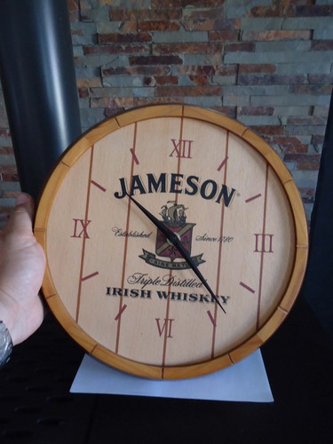 Pendule bois whisky jameson - pendule,
