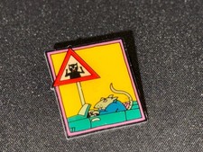 (Z12) PINS BADGE ENAMEL VINTAGE COLLECTION CHAT ET SOURIS VOITURE CREDIT MUTUEL