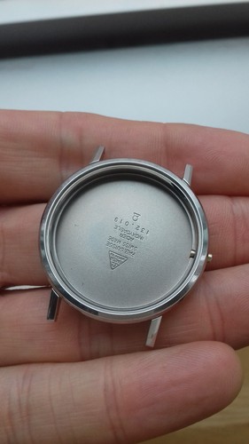 Omega 132 019 - case, cal.