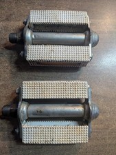 Paire de pédales vélo ancien vintage blanche WELLGO