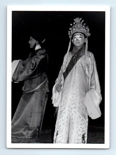 Old vintage photo woman - photo,