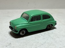 NOREV / FIAT 600  NOREV / NOREV PLASTIC VINTAGE / JOUET ANCIEN / NOREV PLASTIK