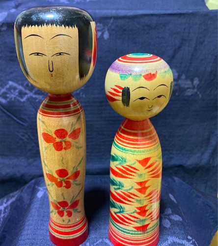 Kokeshi doll set