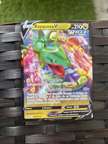 Carte pokémon rayquaza - carte, v