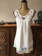 Belle Tunique Italienne Taille 4/44 Neuve