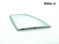 Cache latéral droite Peugeot