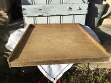 Belle et ancienne planche a découper avec rebords billot de boucher en bois