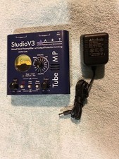 Preamp phantom audio visual - preamp,