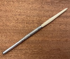 Magnifique Porte-plume En