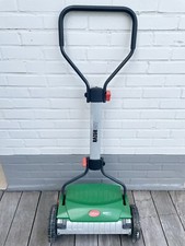 Tondeuse à gazon hélicoïdale