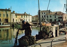 17  L ILE DE RE LA FLOTTE RANGEMENT DES FILETS