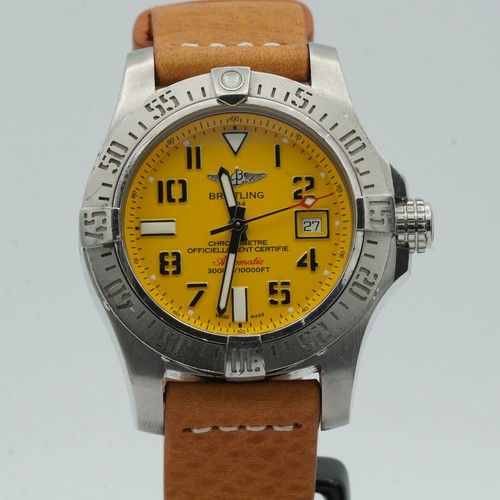 Breitling avenger - breitling,