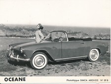 AUTO c. 1960 - SIMCA Aronde Océane - V 150
