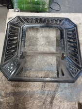 Dessus émaillé noir de