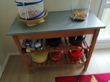 Desserte cuisine avec plan de travail en étain, 1 étagère et 1 tiroir