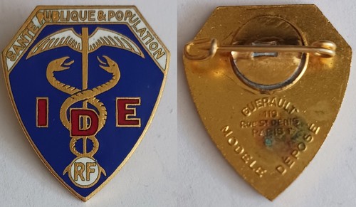 Insigne infirmière diplômée
